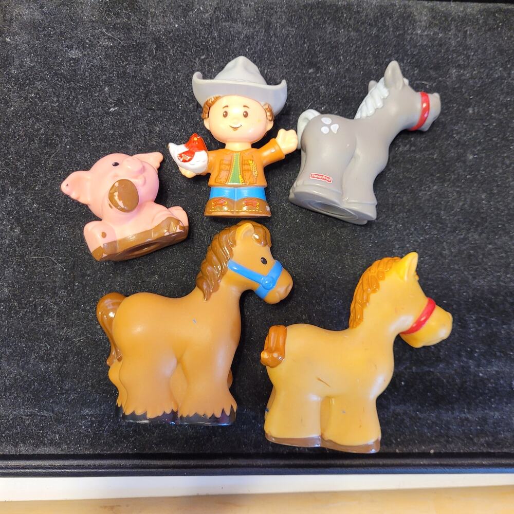 Fisher Price Little People Farm Animal Lot Pig Cowboy Farmer Horses Donkey Toy - Picture 2 of 4